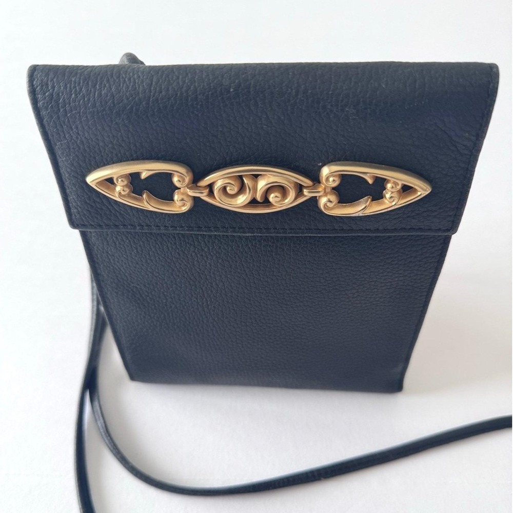 Vintage Brighton Black Pebbled Leather Crossbody Bag Gold Hardware Dark Acadamia